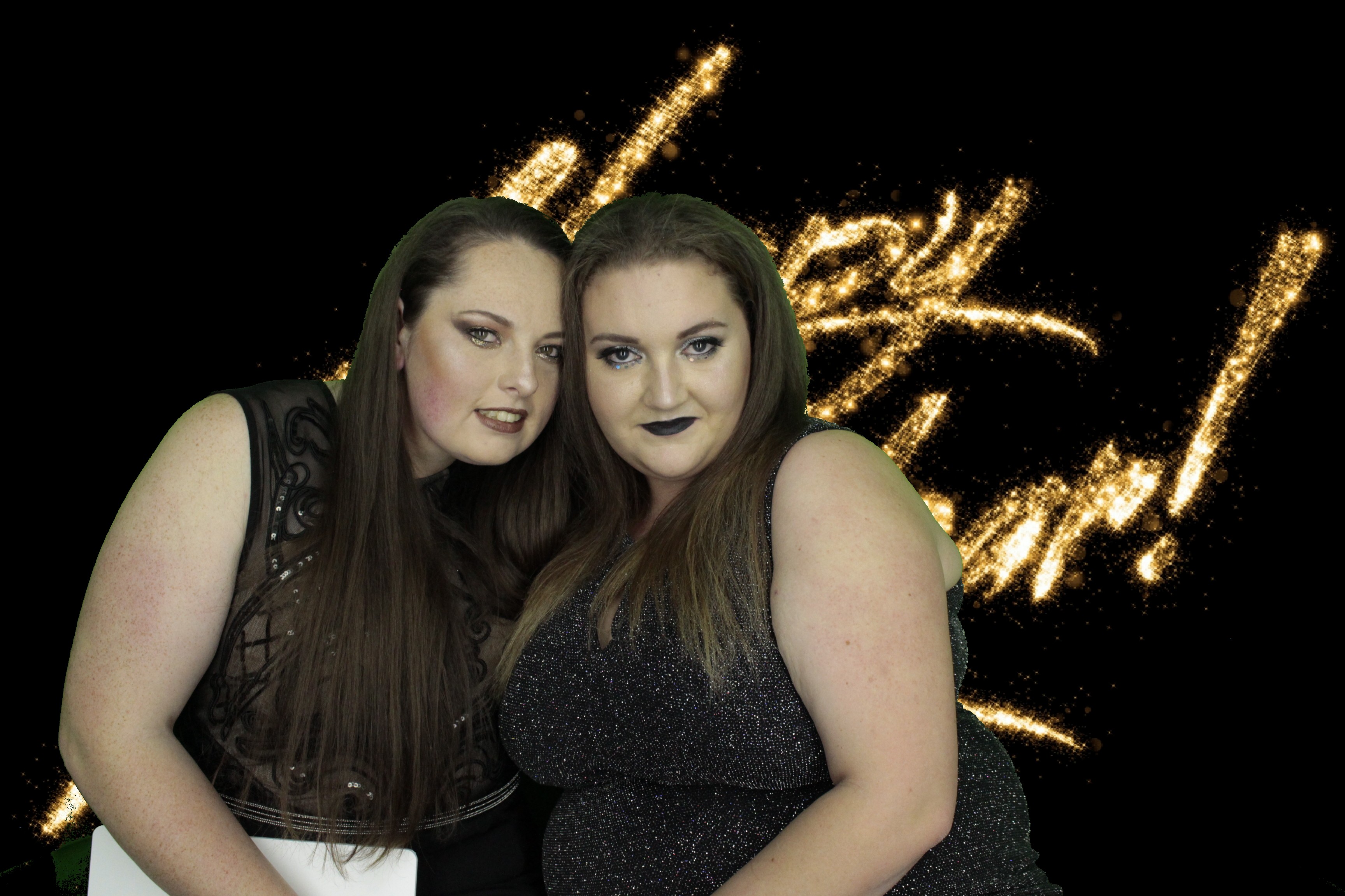 New Years Eve Party Silvermere | View more photos from the event at gallery.myphotoboothexperience.co.uk/u/MyPhotoBoothExperienceLtd/New-Years-Eve-Party-Silvermere